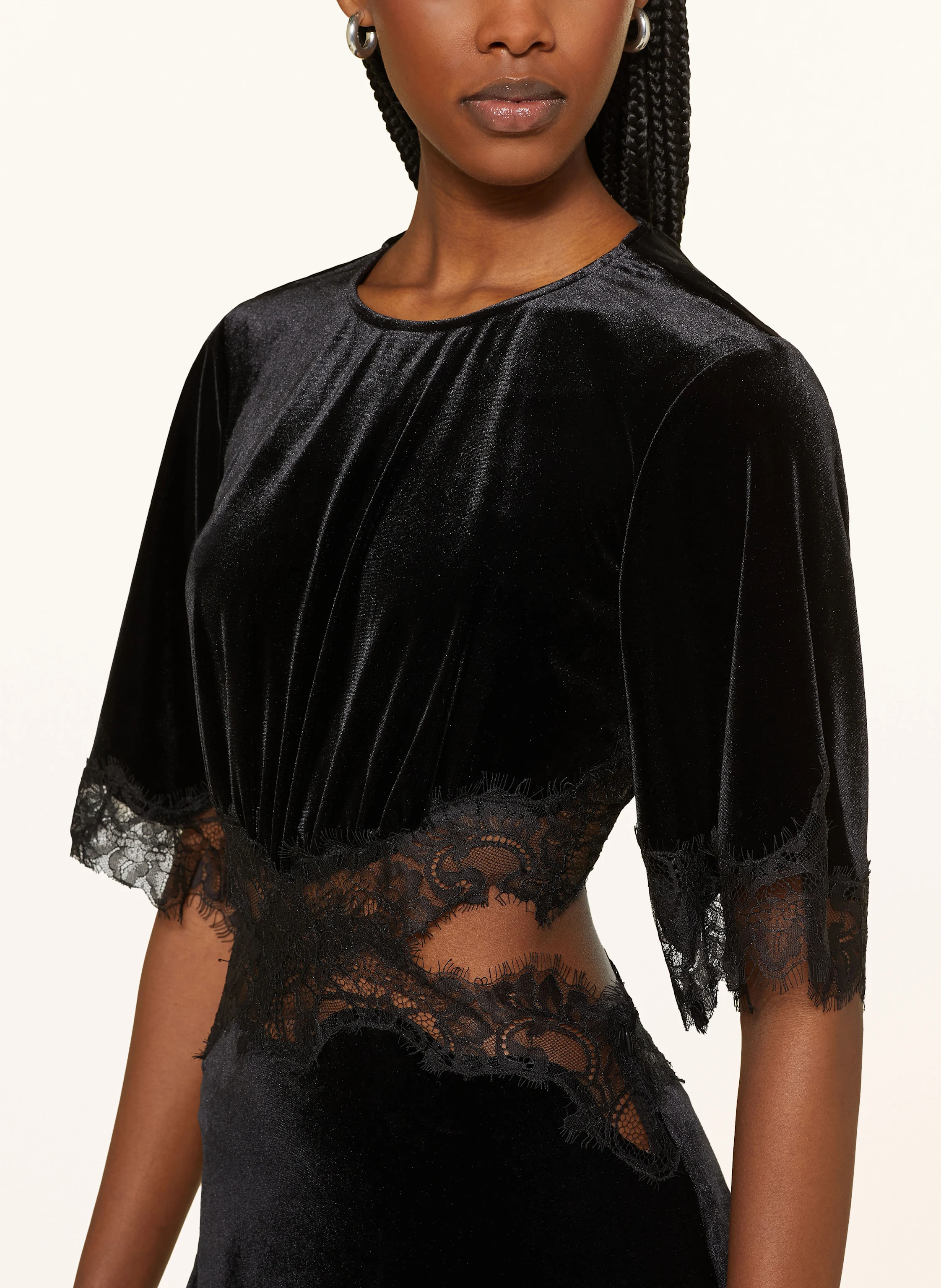 ba&sh Samtkleid VELAE mit Cut-outs und Spitze