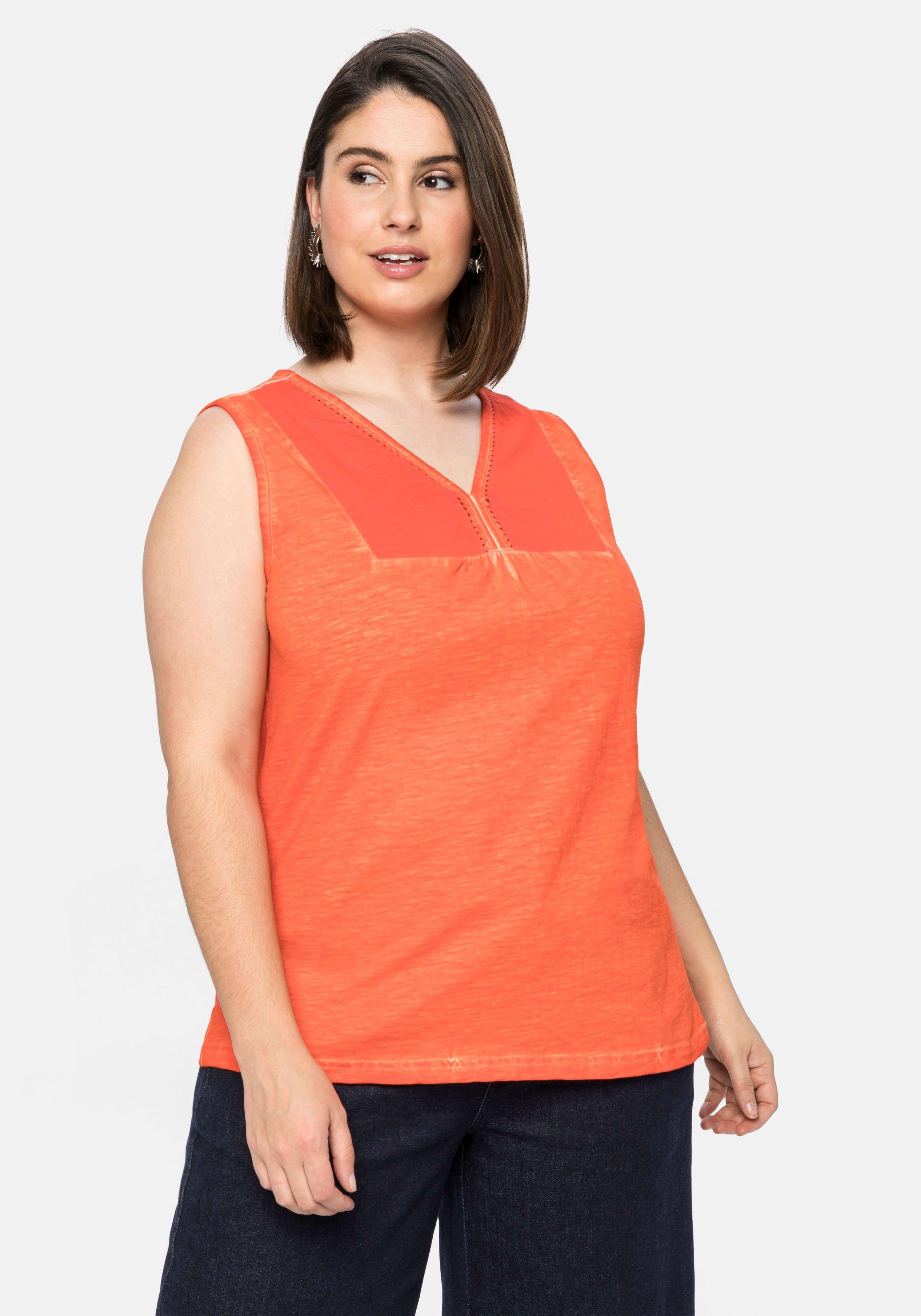 Tanktop im gewaschenen Look, mit Lochstickerei