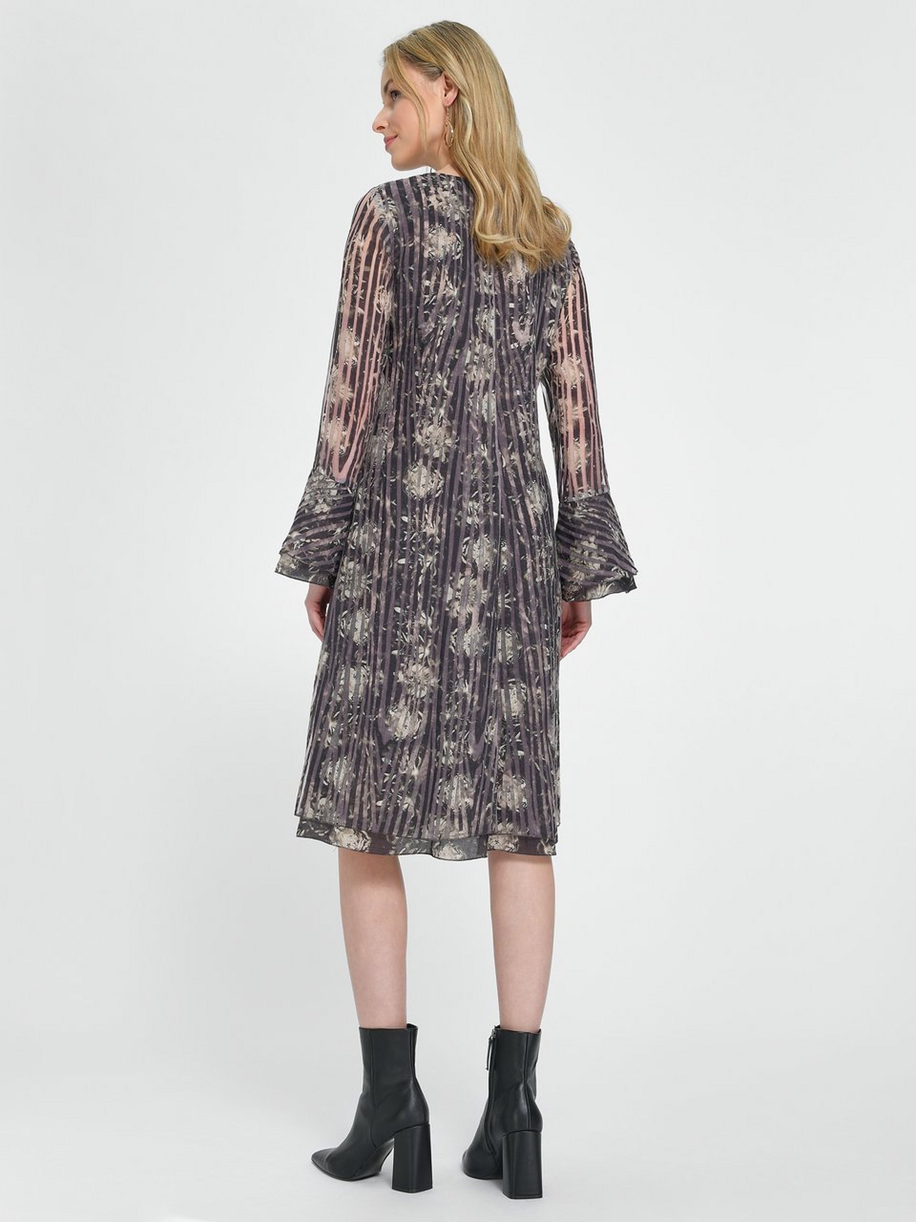 Kleid