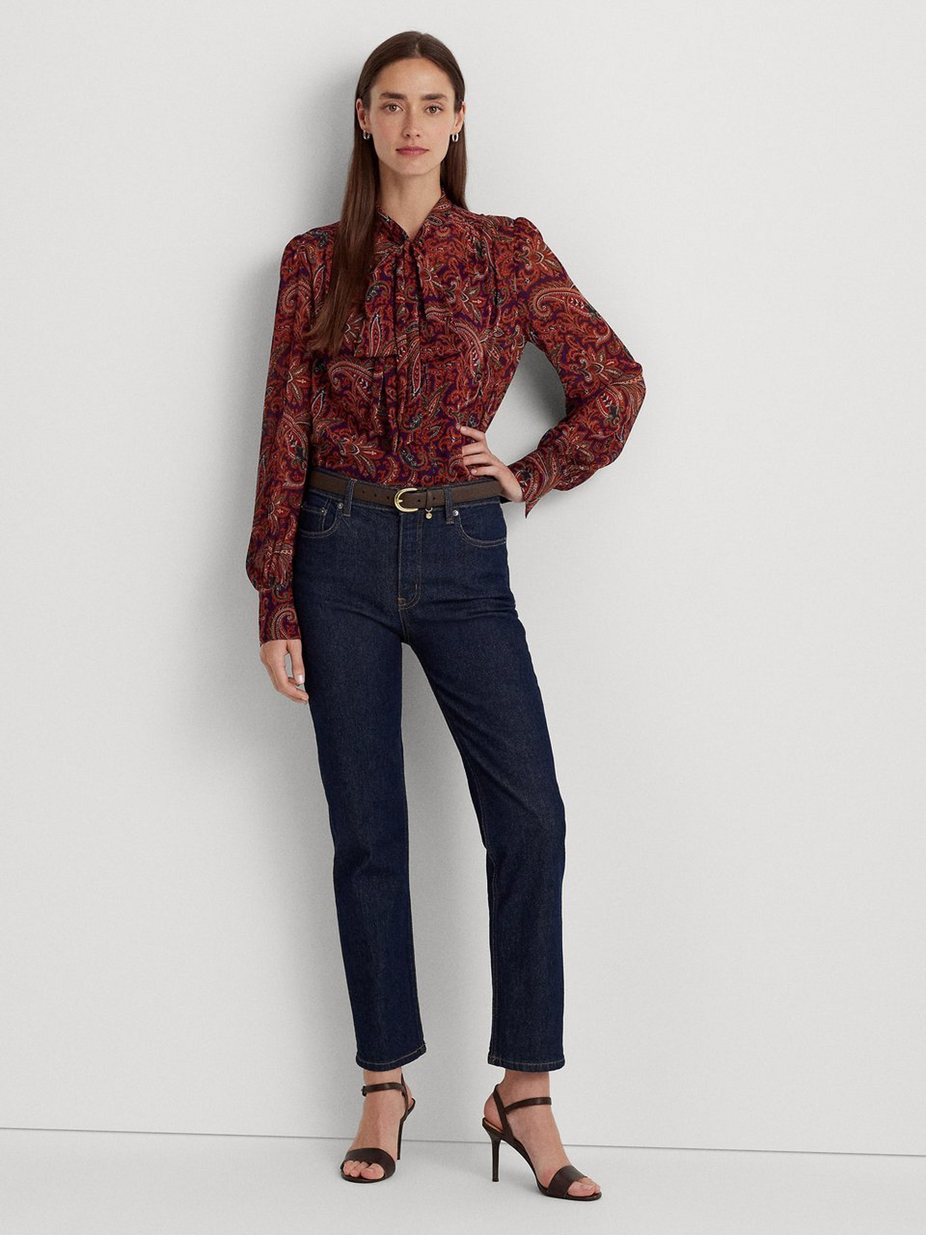 Bluse mit Stehkragen