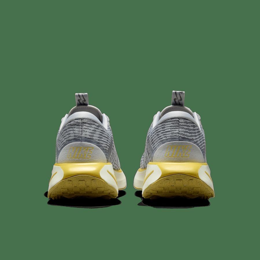 Nike Motiva