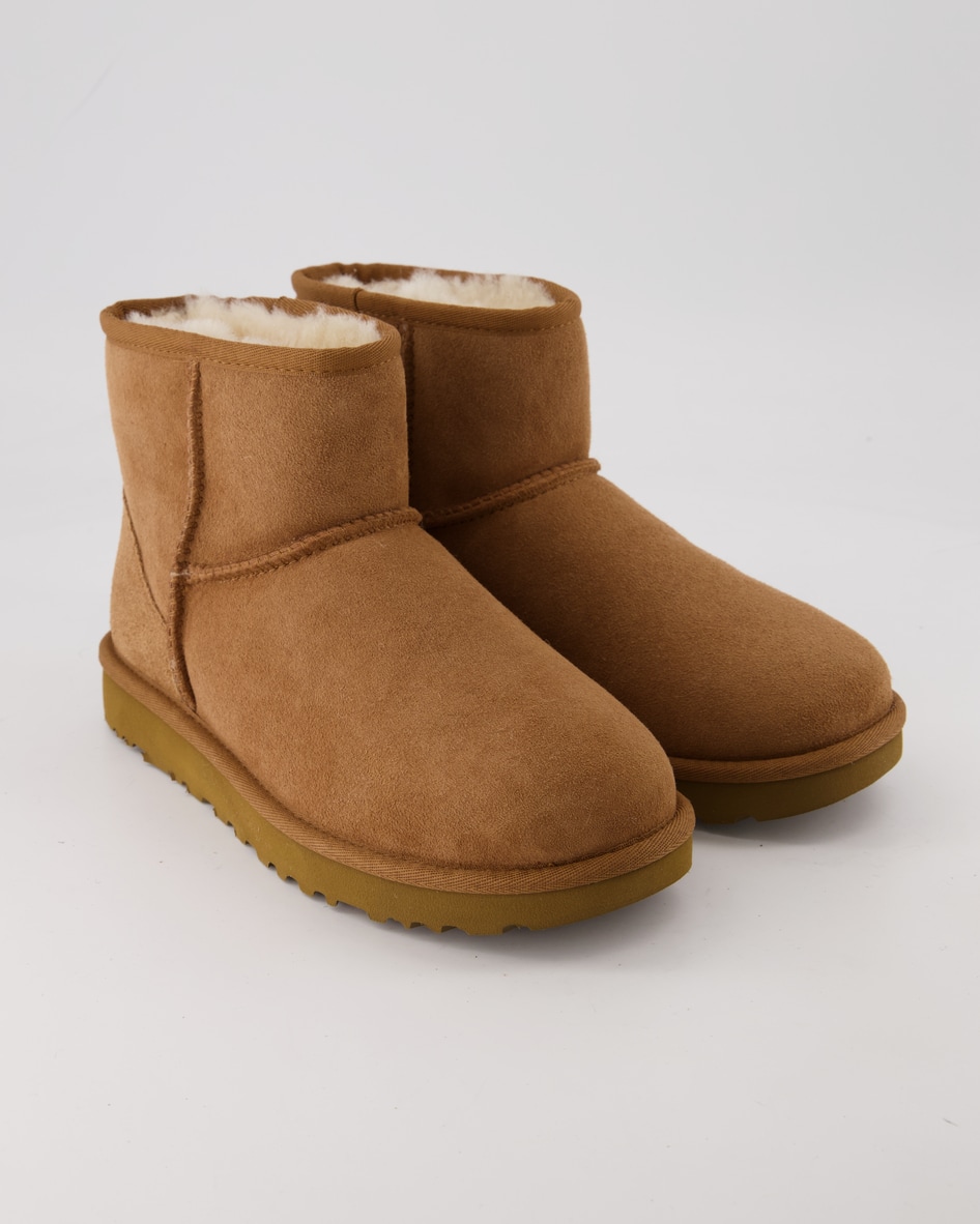 UGG Classic Mini Winterschuhe in Beige