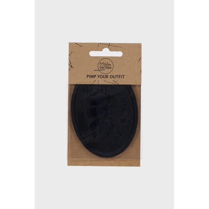 Atelier Veritas-Patch met logo