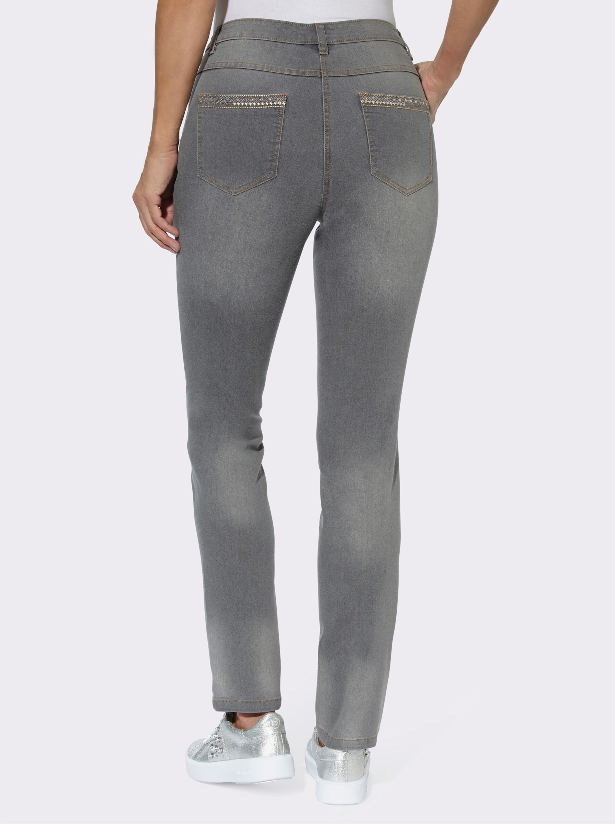 Jeans mit Pailletten-Verzierung