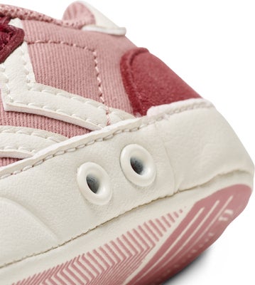 Hummel Stadil Low Crib Infant Sneakers, Dusty Rose