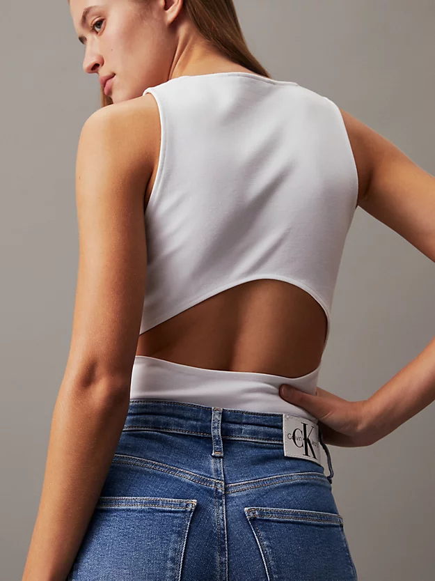 Calça jeans boca de sino