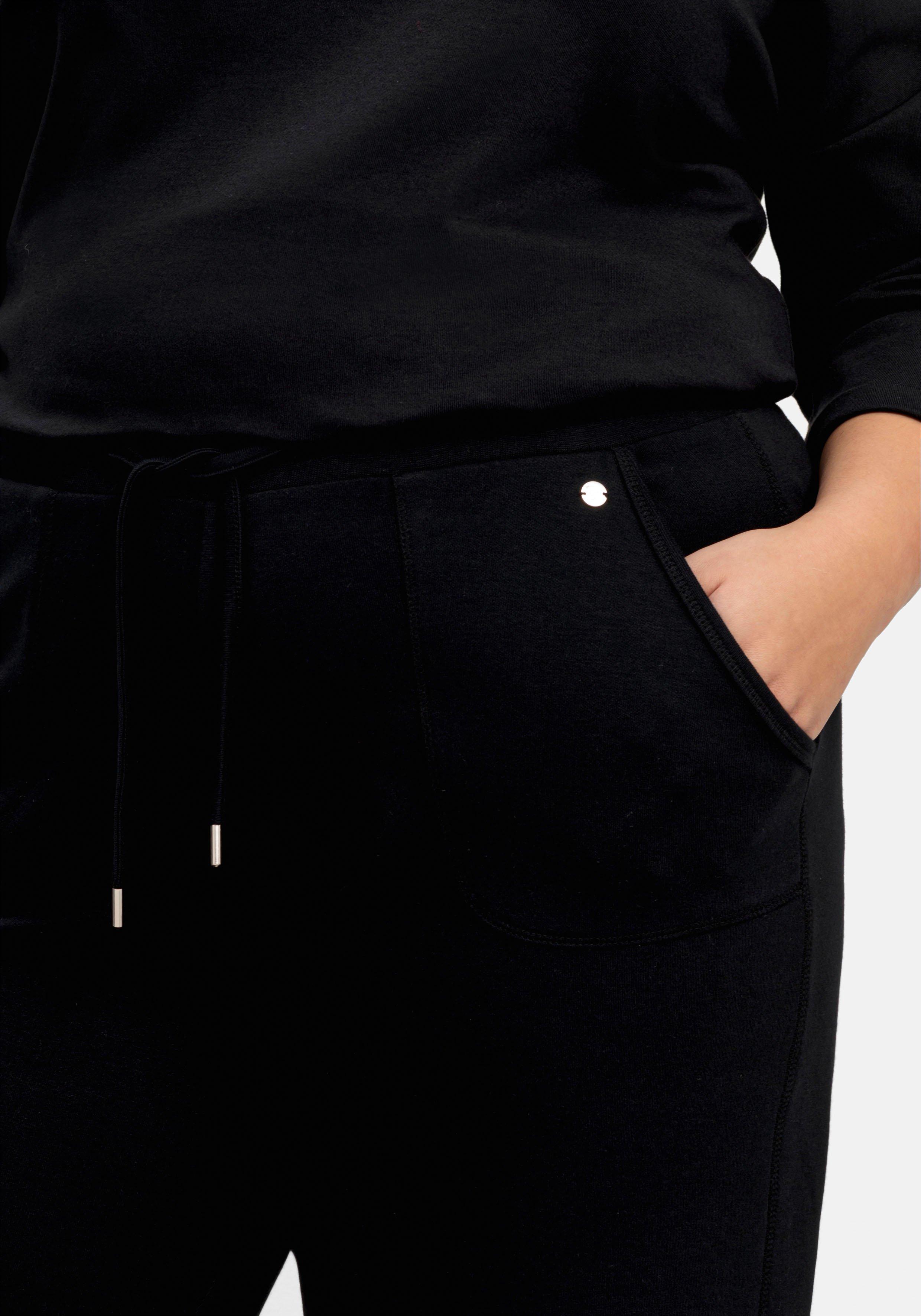 Relax-Bermudas mit elastischem Bund und Taschen