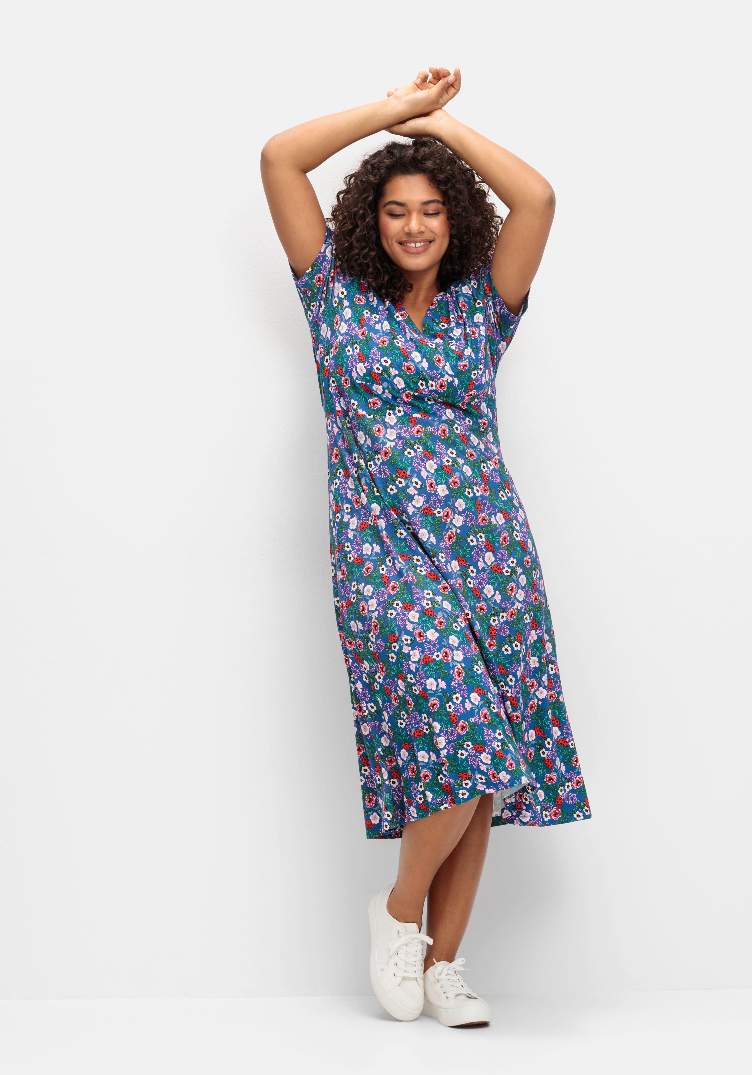 Jerseykleid in Wickeloptik, mit floralem Druck