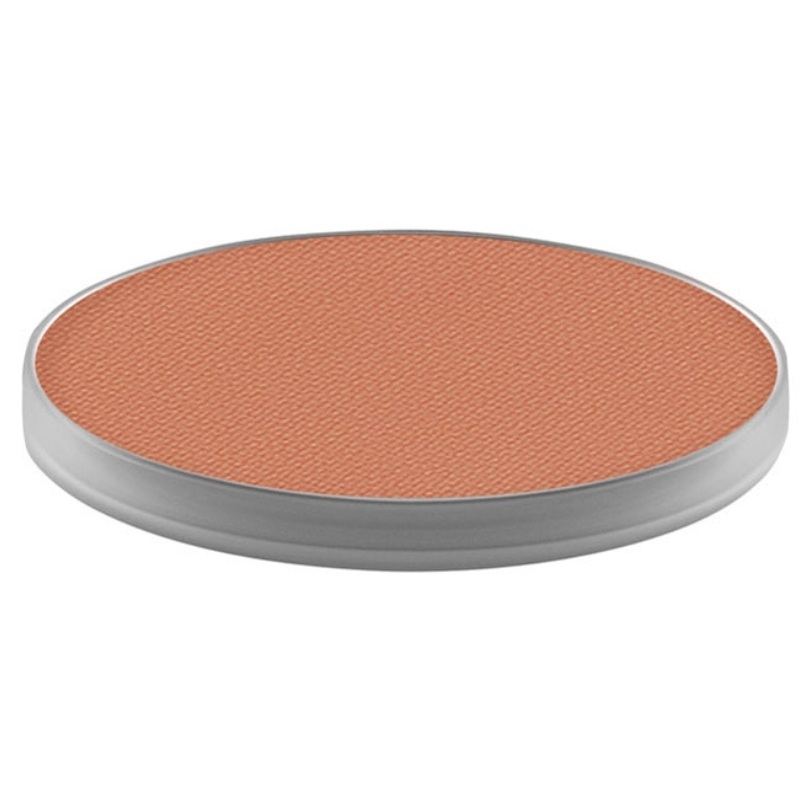 MAC Powder Kiss Single Eye Shadow Refill 1,5 gr. - What Clout!