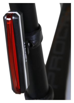 Éclairage Arrière Rechargeable Neatt Long 10 cm