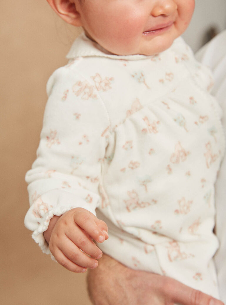 Grenouillère écrue en velours en coton biologique et polyester recyclé