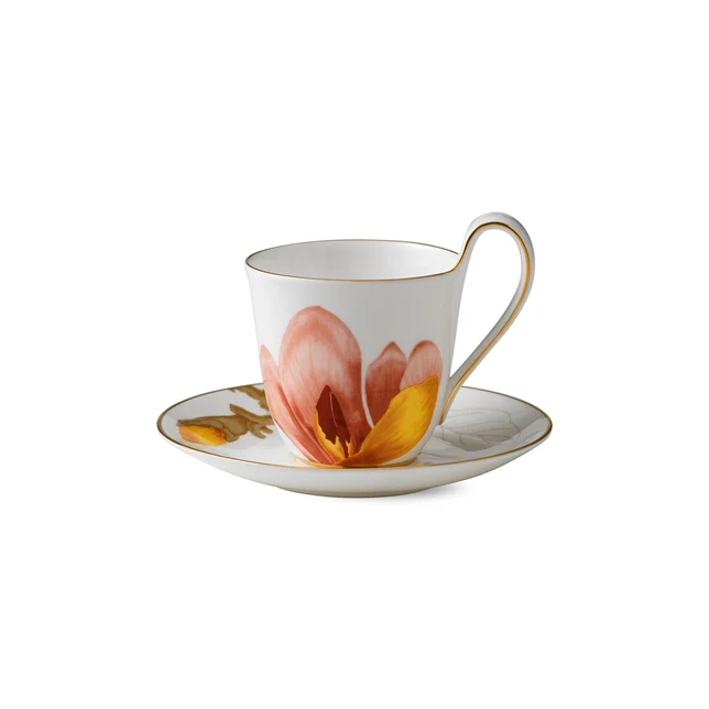 Royal Copenhagen  Flora højhankskop og underkop, Magnolia - 27 cl.