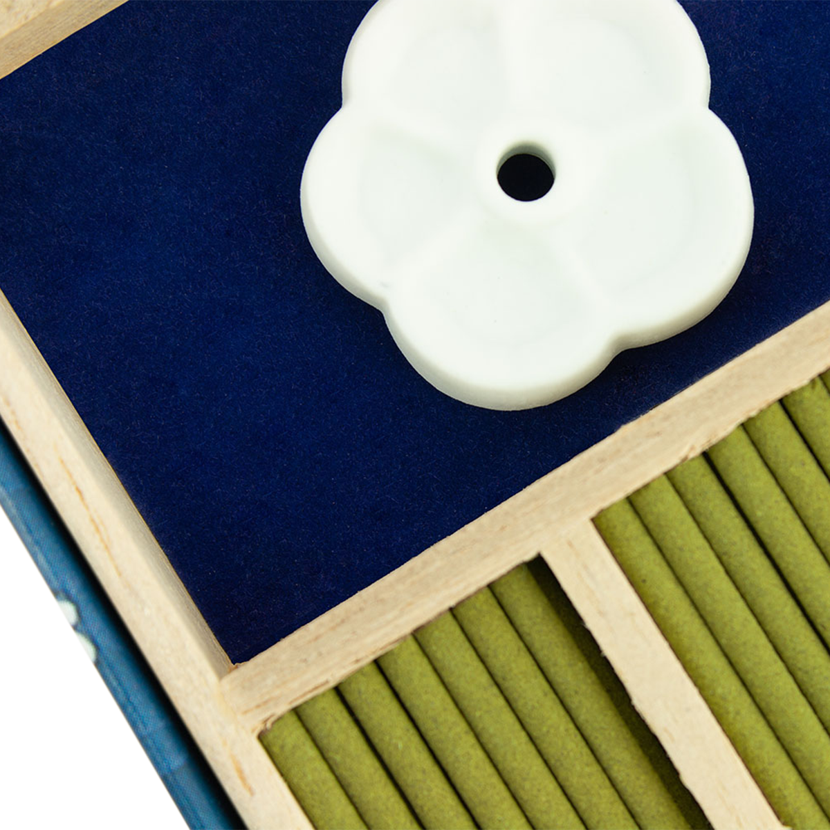 Ume Komon Incense