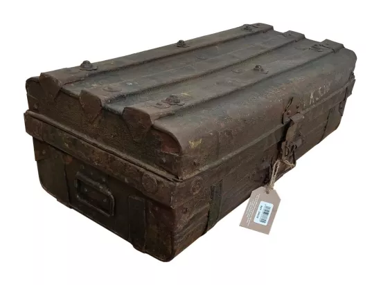 Valise en métal marron 61x32x22h