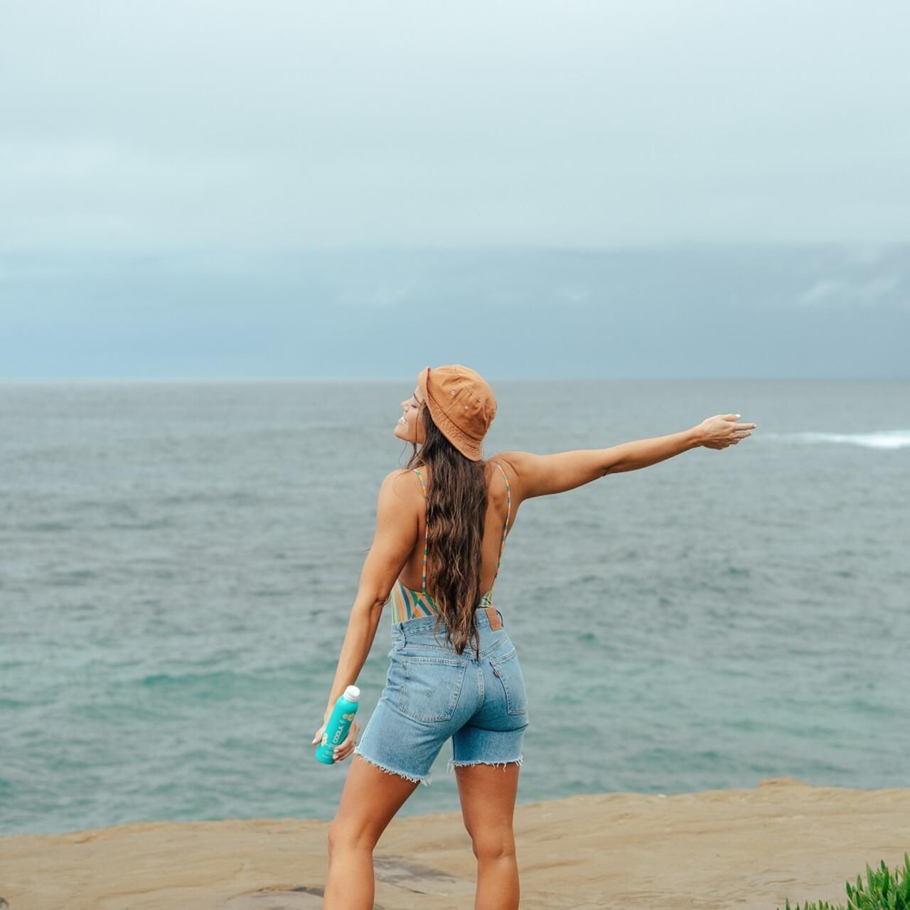 COOLA Sun Protection Classic Body Spray Pina Colada
