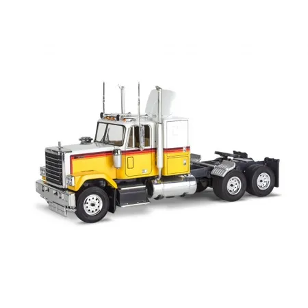 Revell Chevy Bison Semi Truck