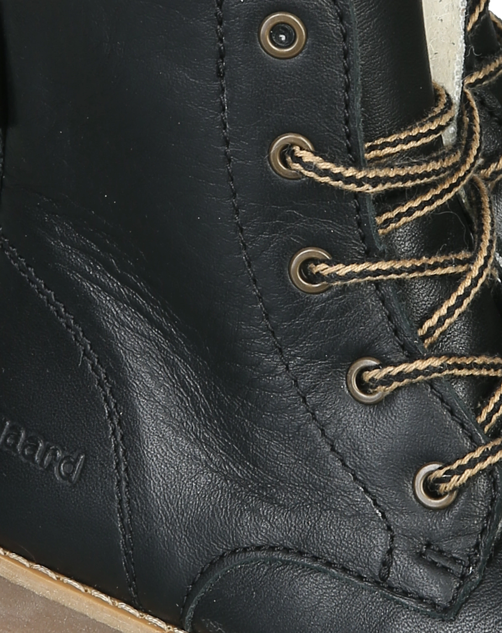 Schnür-Boots TAYLOR gefüttert in black