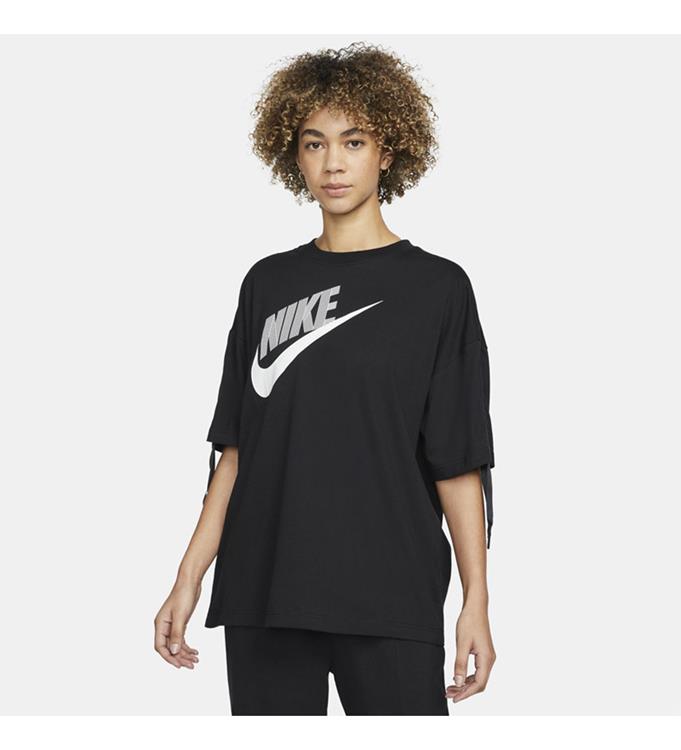 Nike Women Sportswear  Dance T-Shirt