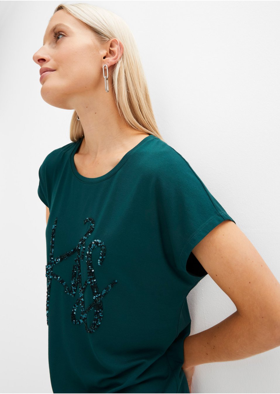T-shirt avec application de sequins