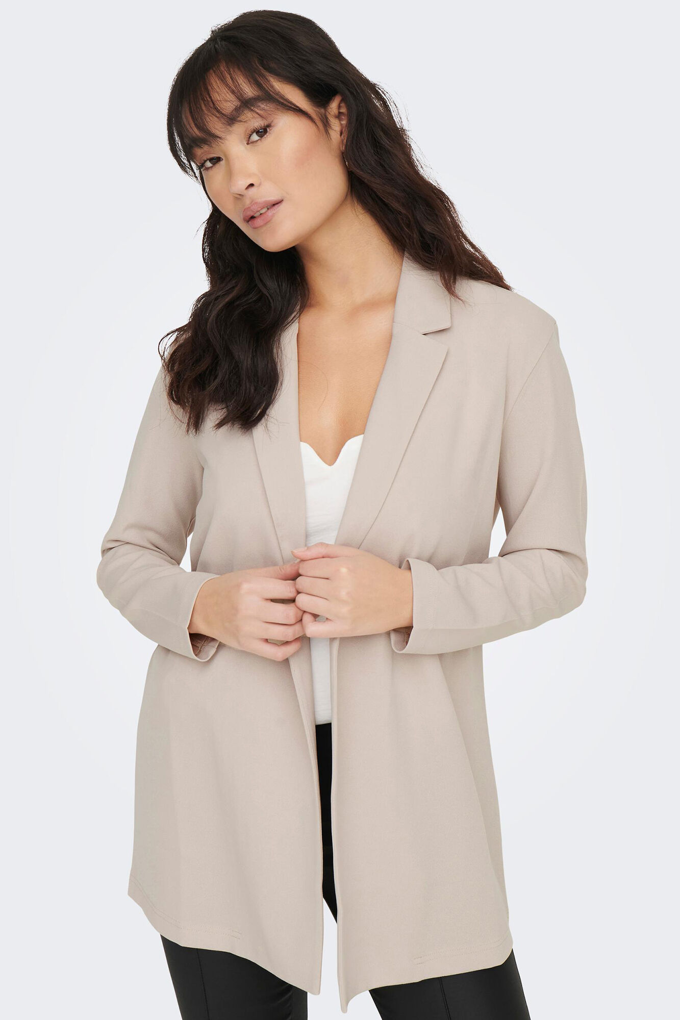 Blazer fluido com mangas compridas