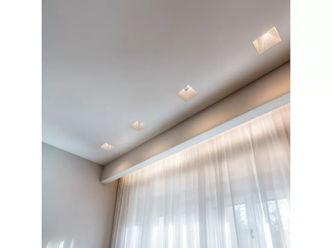 Collerette Downlight Intégration Plâtre/Pladur Carrée pour Ampoule LED GU10/GU5.3 Coupe 153x153 mm UGR17 Blanc