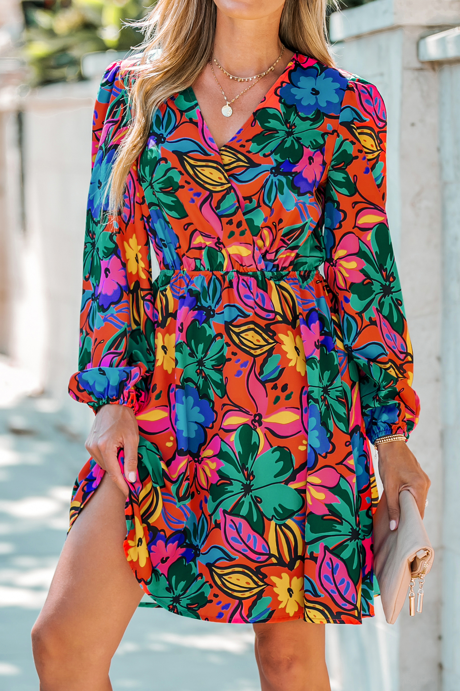 Robe mini à manches longues paysannes et imprimé floral