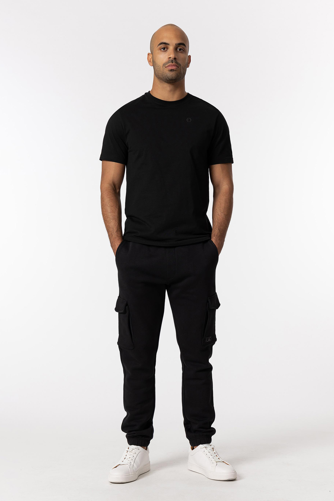 Calça cargo jogger com cordão