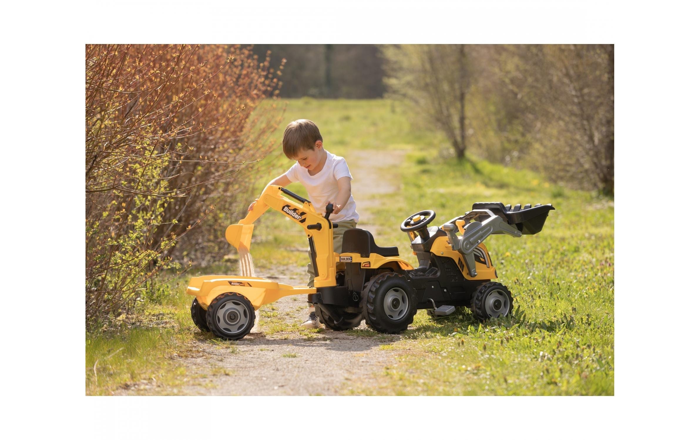 Traktor Builder Max mit Anhänger<br>Trettraktor mit hochwertiger Ausstattung