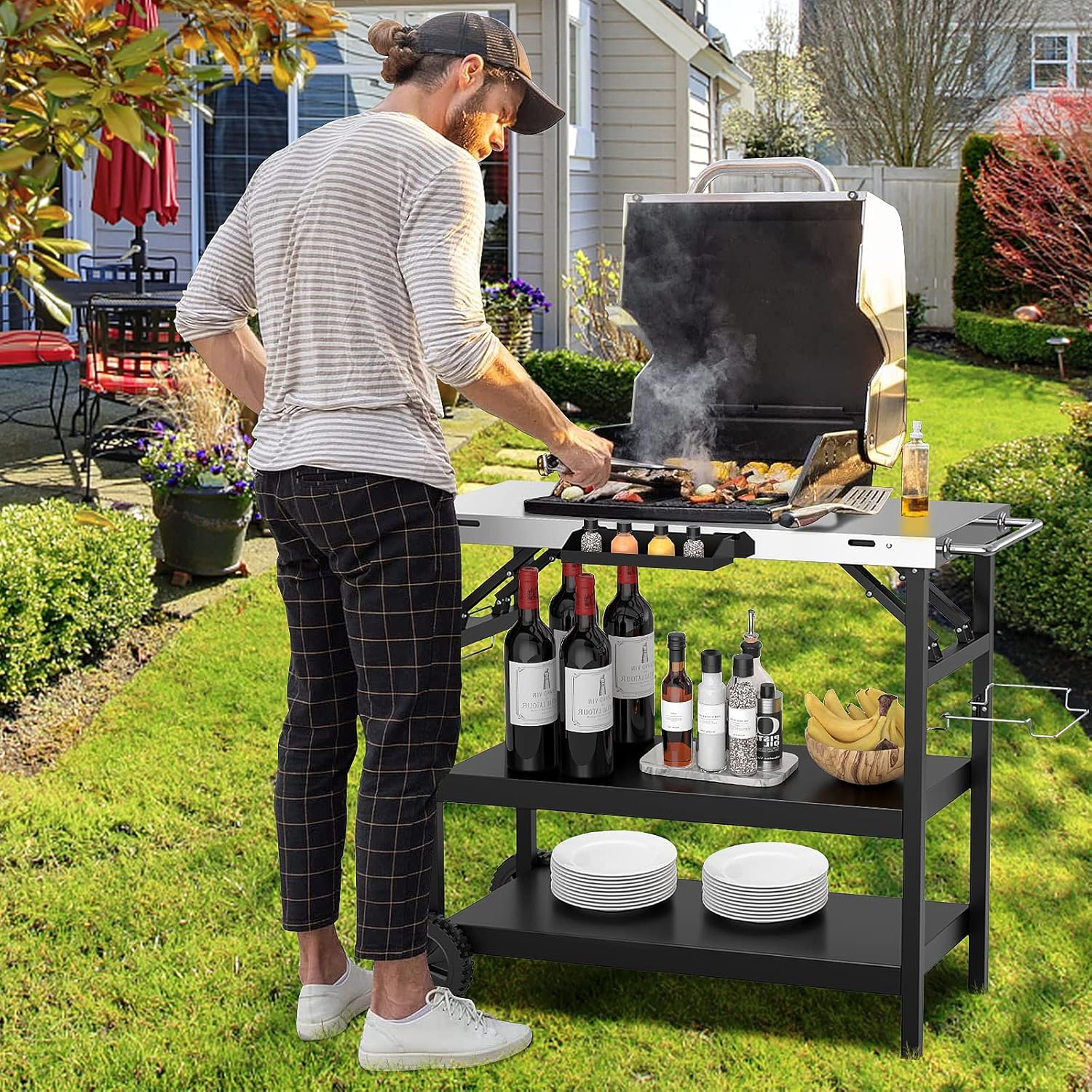 COSTWAY Grilltisch mit 3 Ablagen, Grillwagen mit Verstellbarer Ablage, Telefonständer, Gewürzregal, Handtuchhalter, Taschentuchhalter & Haken, Outdoor Servierwagen Beistelltisch