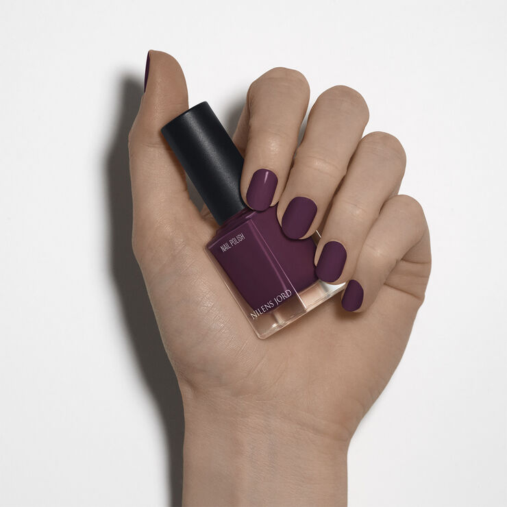 Nilens Jord Nail Polish Boysenberry Purple
