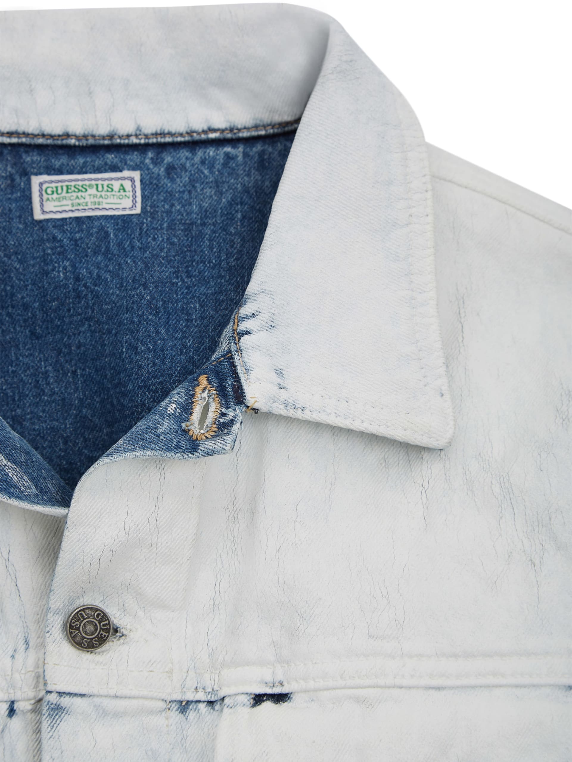 Jaqueta jeans com franjas pintadas