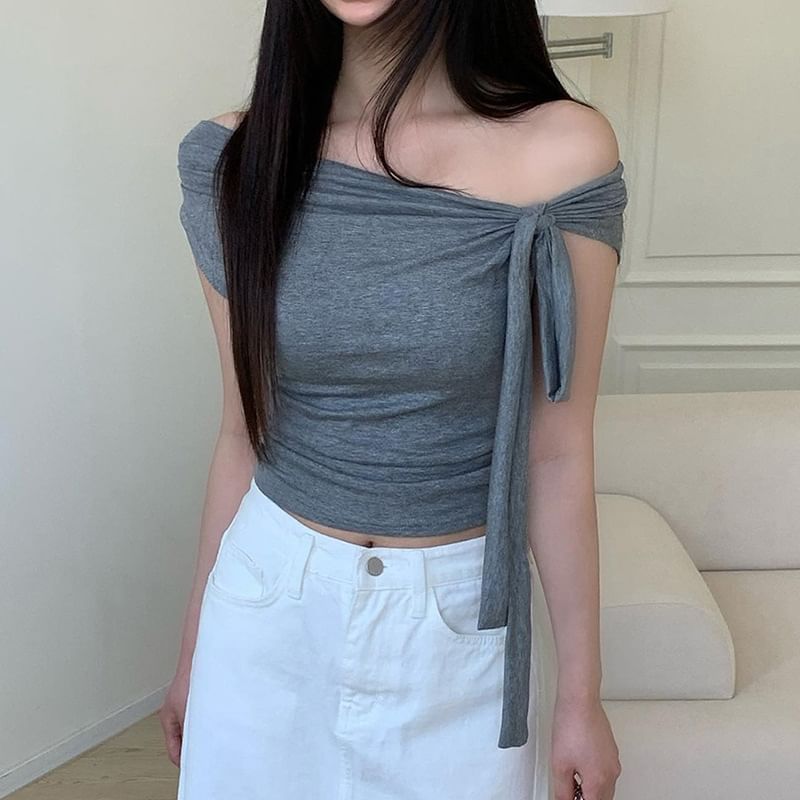 Sosana - Off-shoulder crop top met korte mouwen / lange mouwen en knoopsluiting, slim-fit