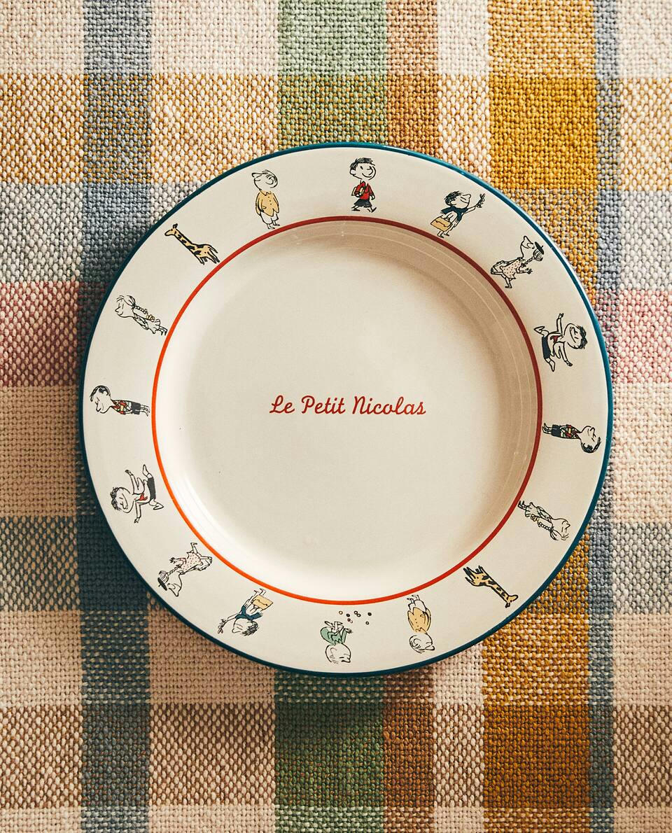 LE PETIT NICOLAS PARA CRIANÇAS ? MESA