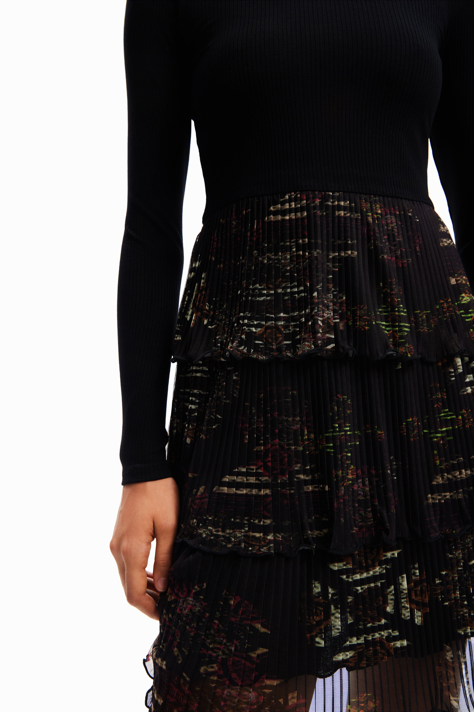 Robe courte plissée