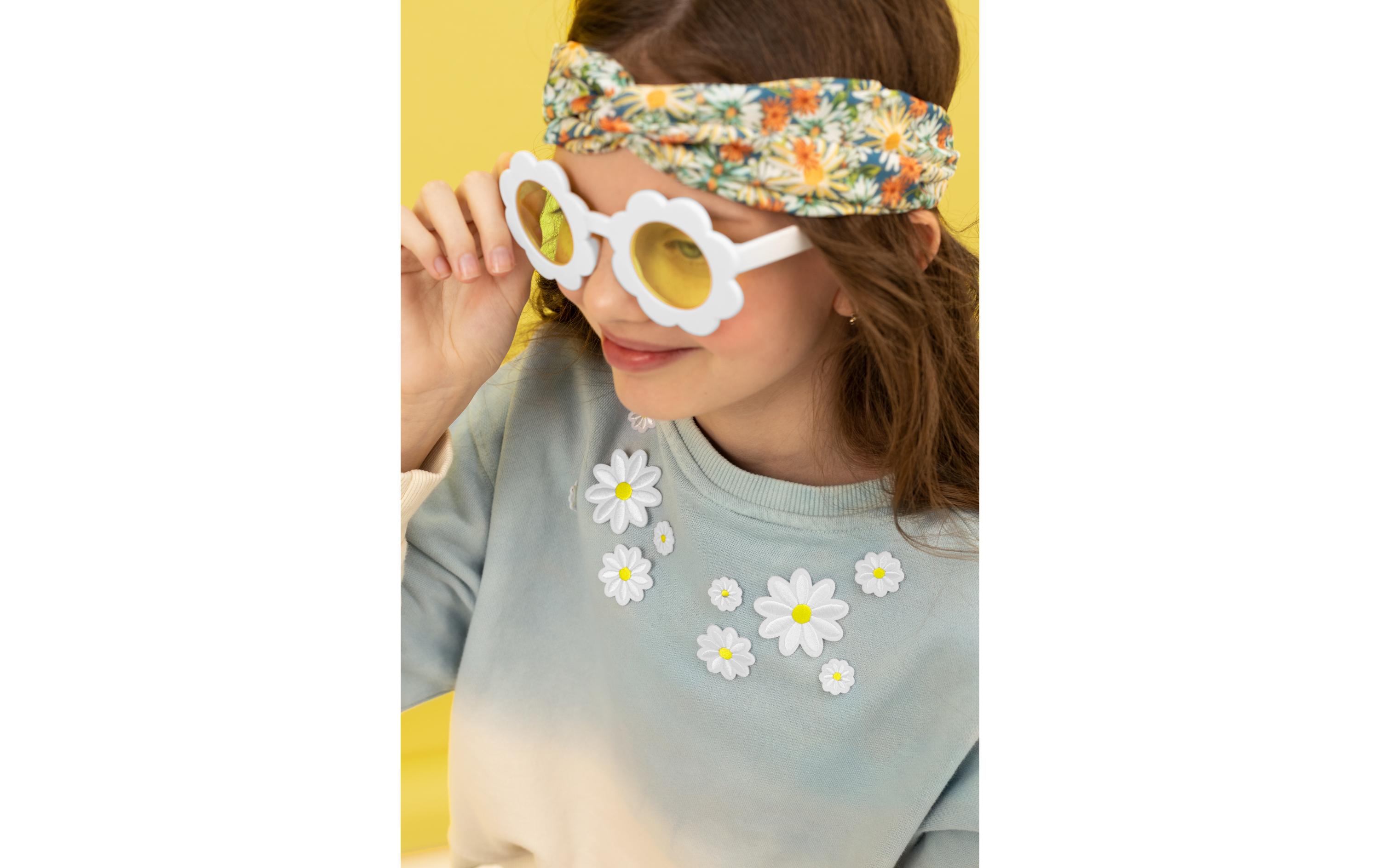 Partybrille Gänseblümchen 13 x 6 x 13 cm, WeissSonnenbrille Gänseblume mit gelben Gläsern