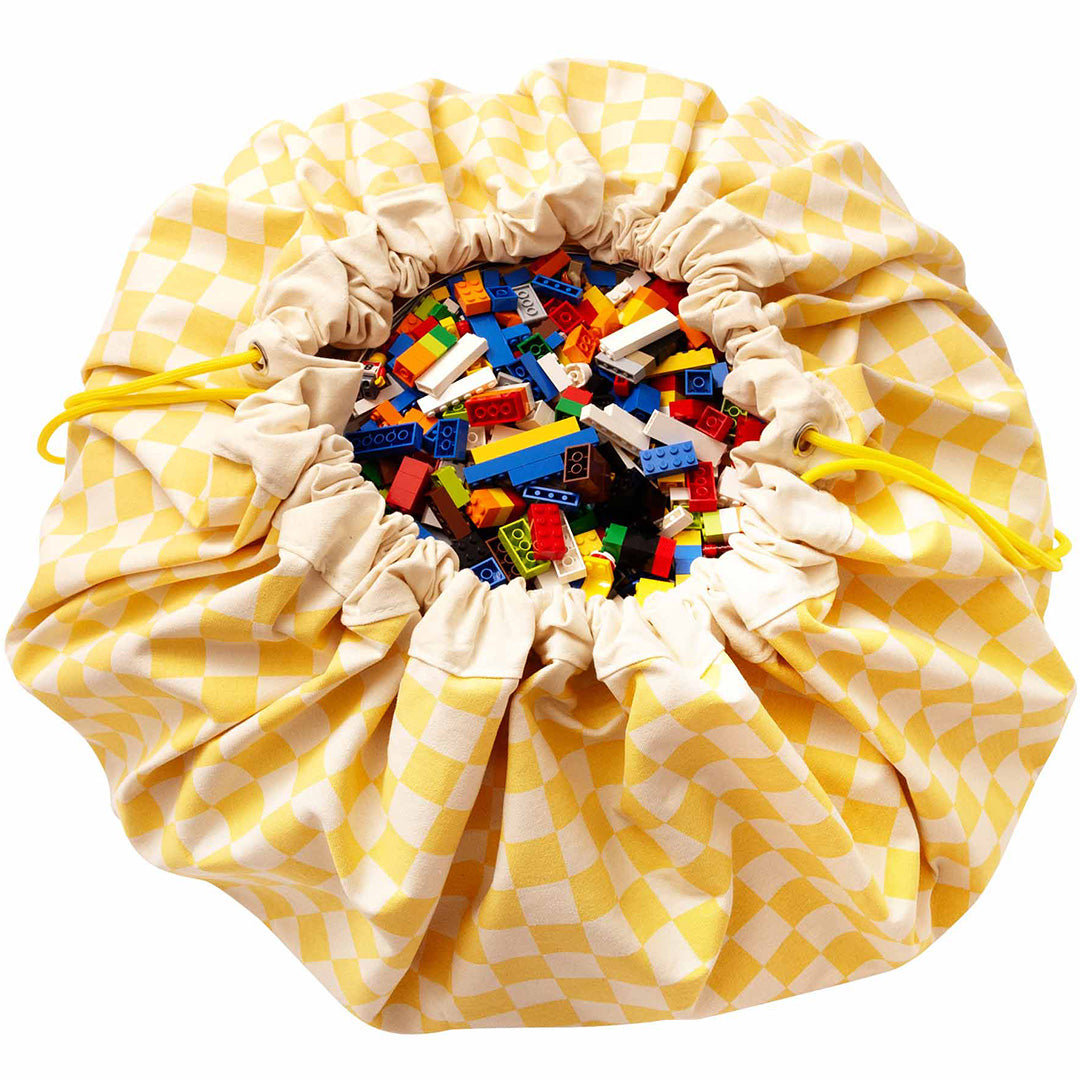 play&go speelkleed en opbergzak noomad - vichy yellow