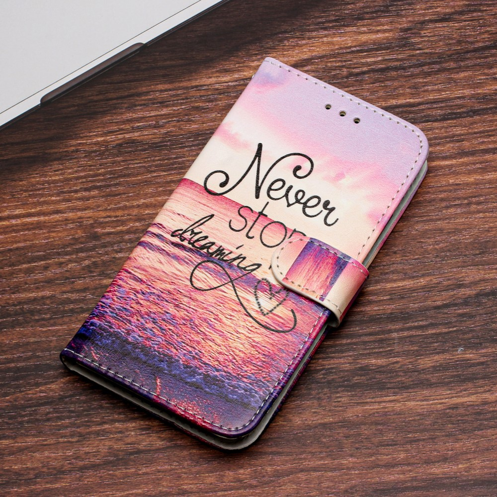 iPhone 16 Pro Leder Tasche Hülle mit Kartenfach Never Stop Dreaming