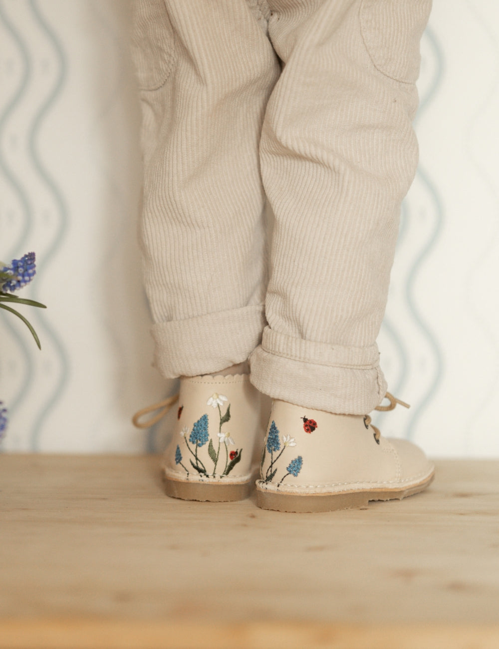 Ladybug Scallop Boot - Cream