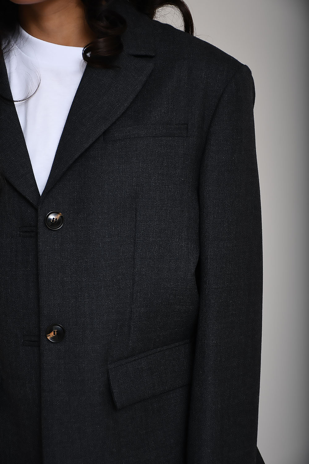 Wool suiting blazer