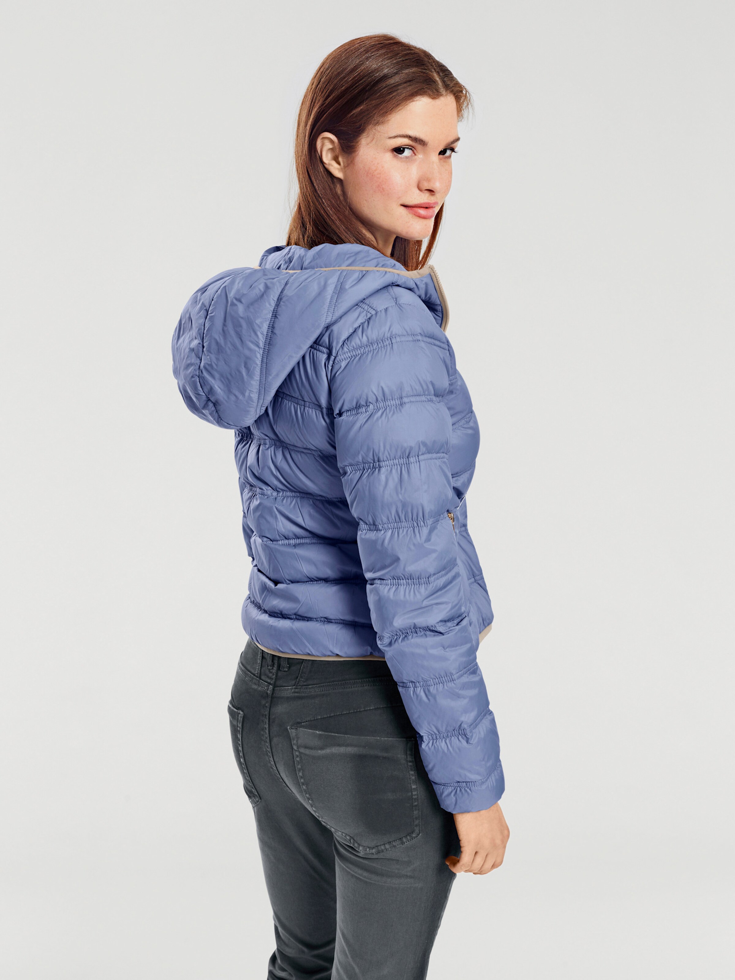 Daunenjacke