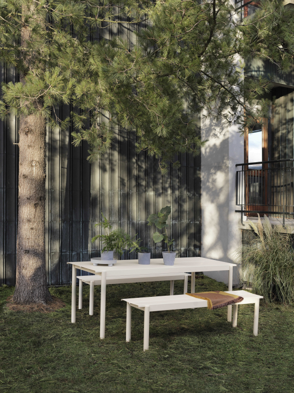 Muuto Linear Steel tuintafel 200x75 Grey
