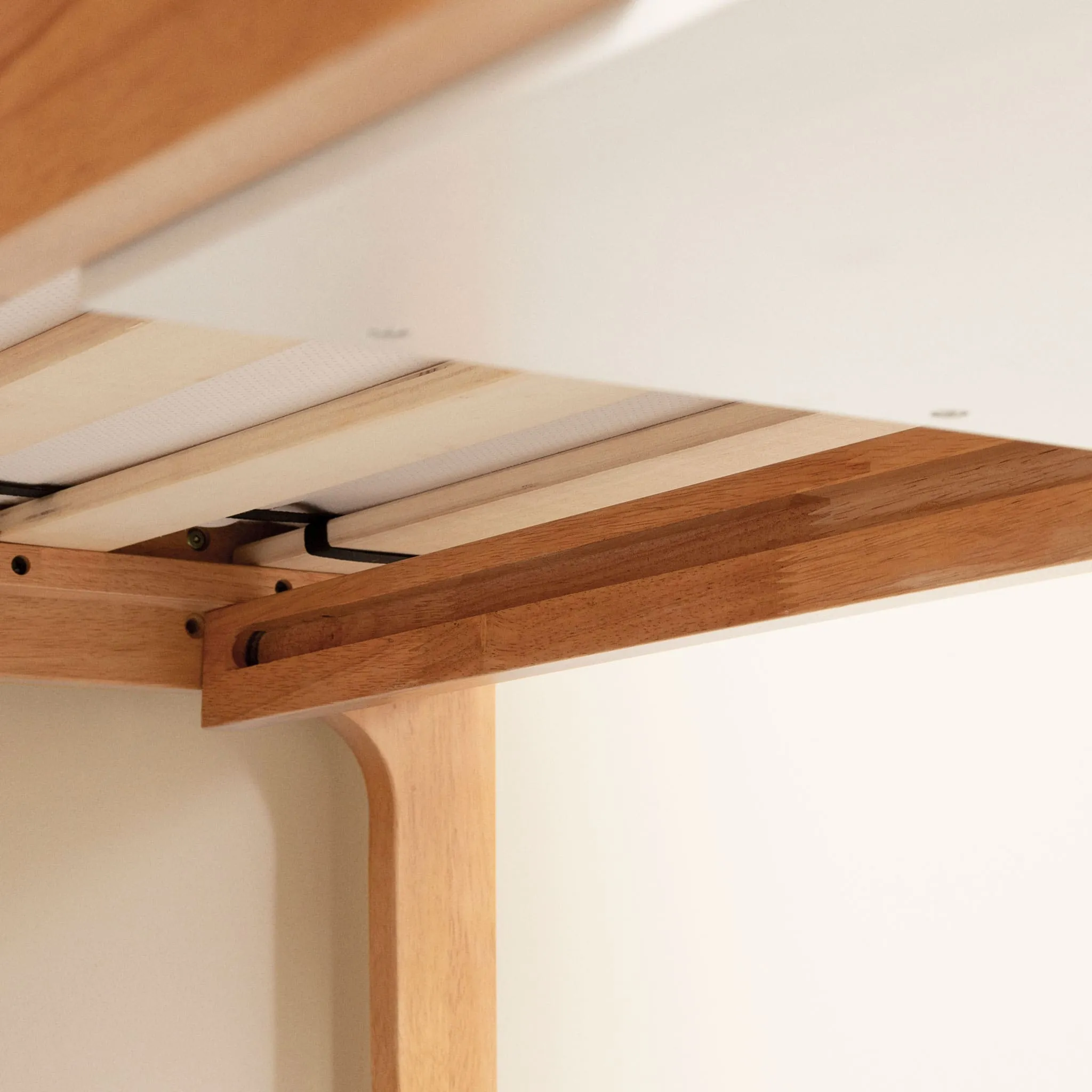 South Shore Lit Simple Mezzanine avec bureau - Bebble Blanc et Naturel