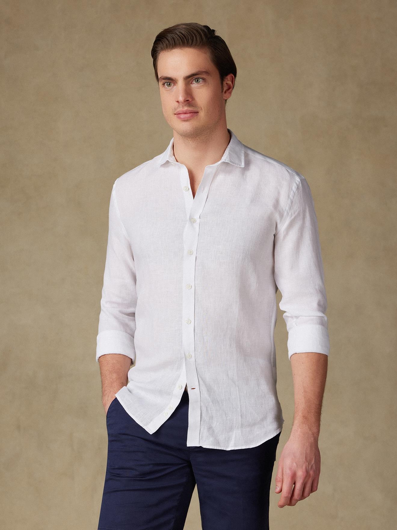 Chemise cintrée Olaf en lin blanc