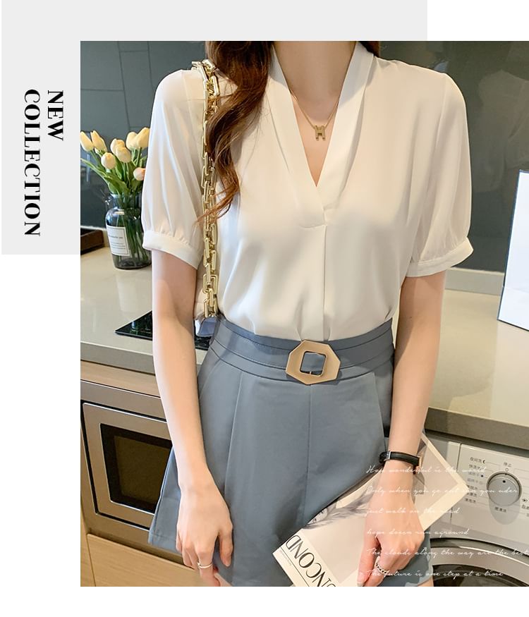 Hanji - Blouse met korte mouwen en V-hals