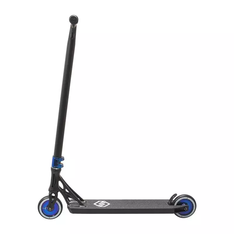 Trottinette Freestyle STRIKER Essence Blue Chrome