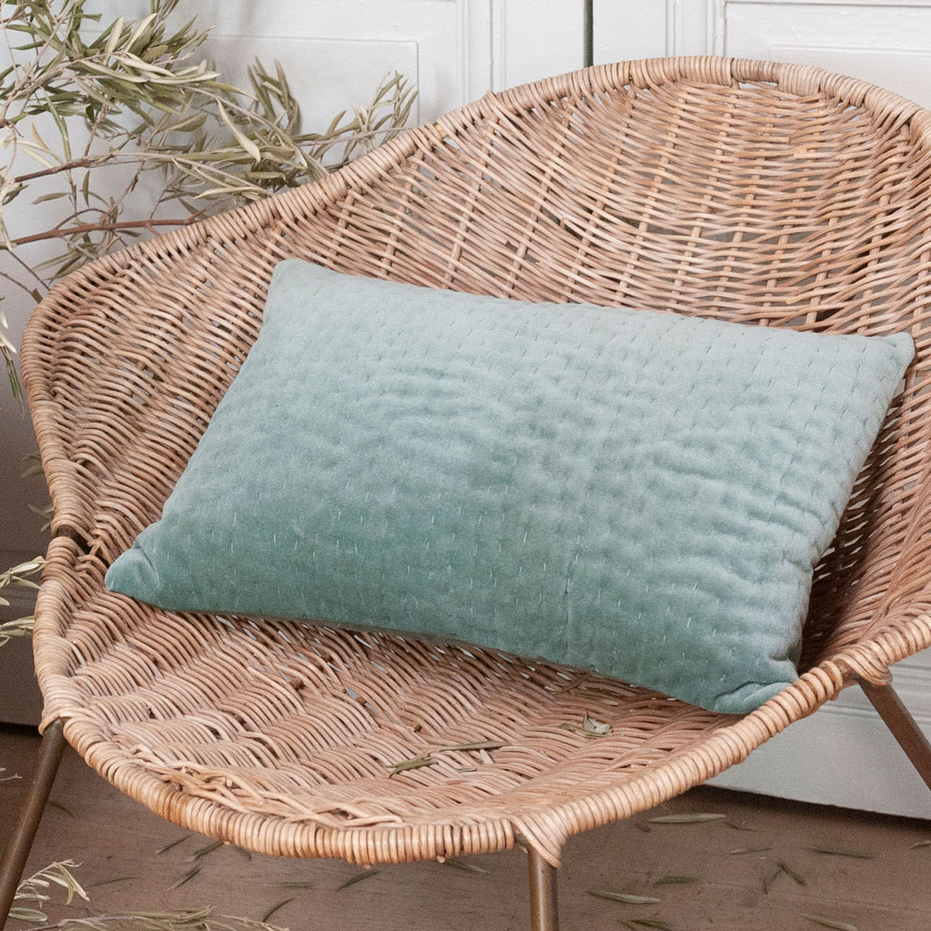En Fil d'Indienne Housse de coussin Vague céladon - 30x45 cm