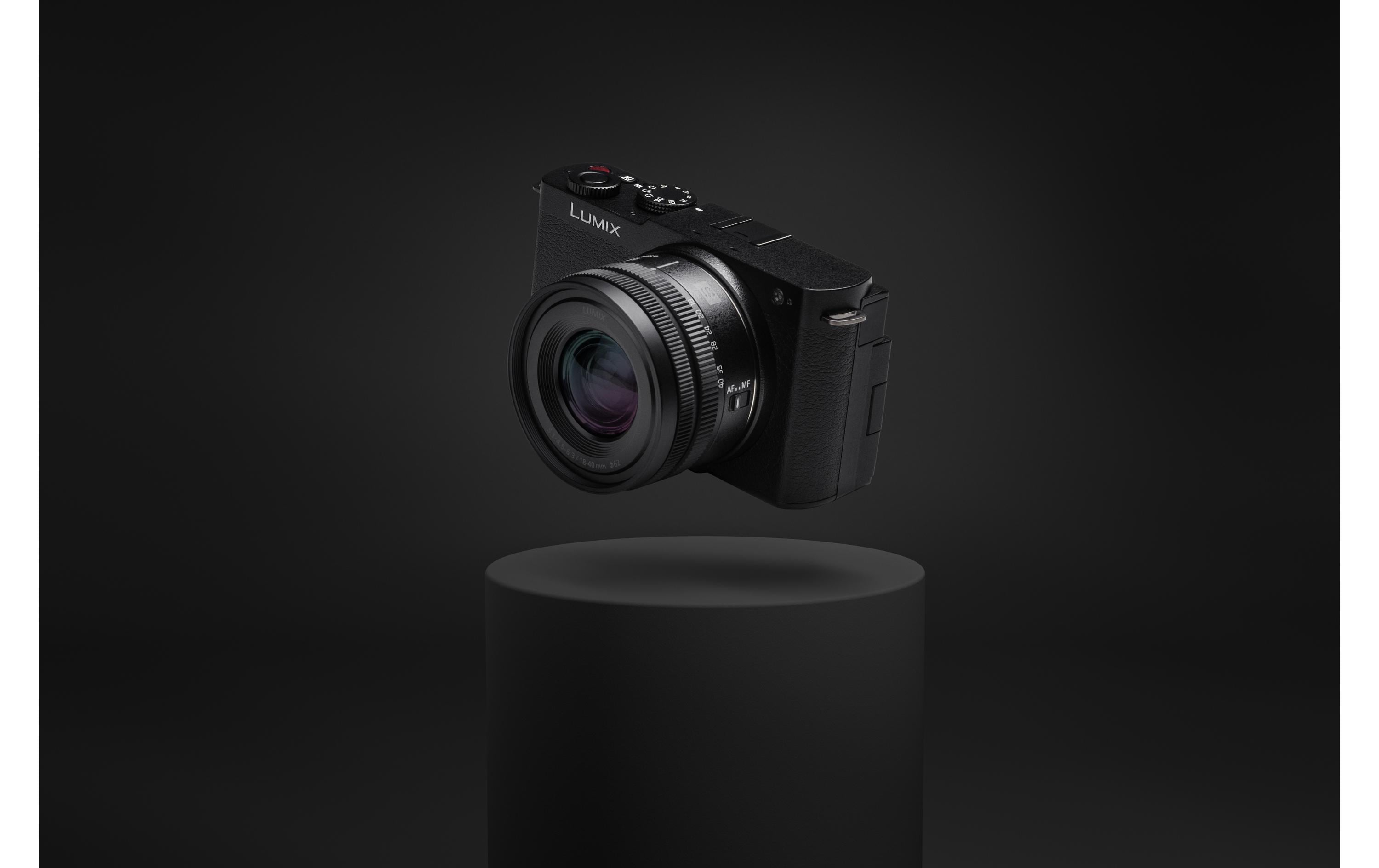 Fotokamera LUMIX S9 Kit 20-60mm Schwarz<br>Kompakte Open-Gate spiegellose Vollformatkamera inklusive Objektiv
