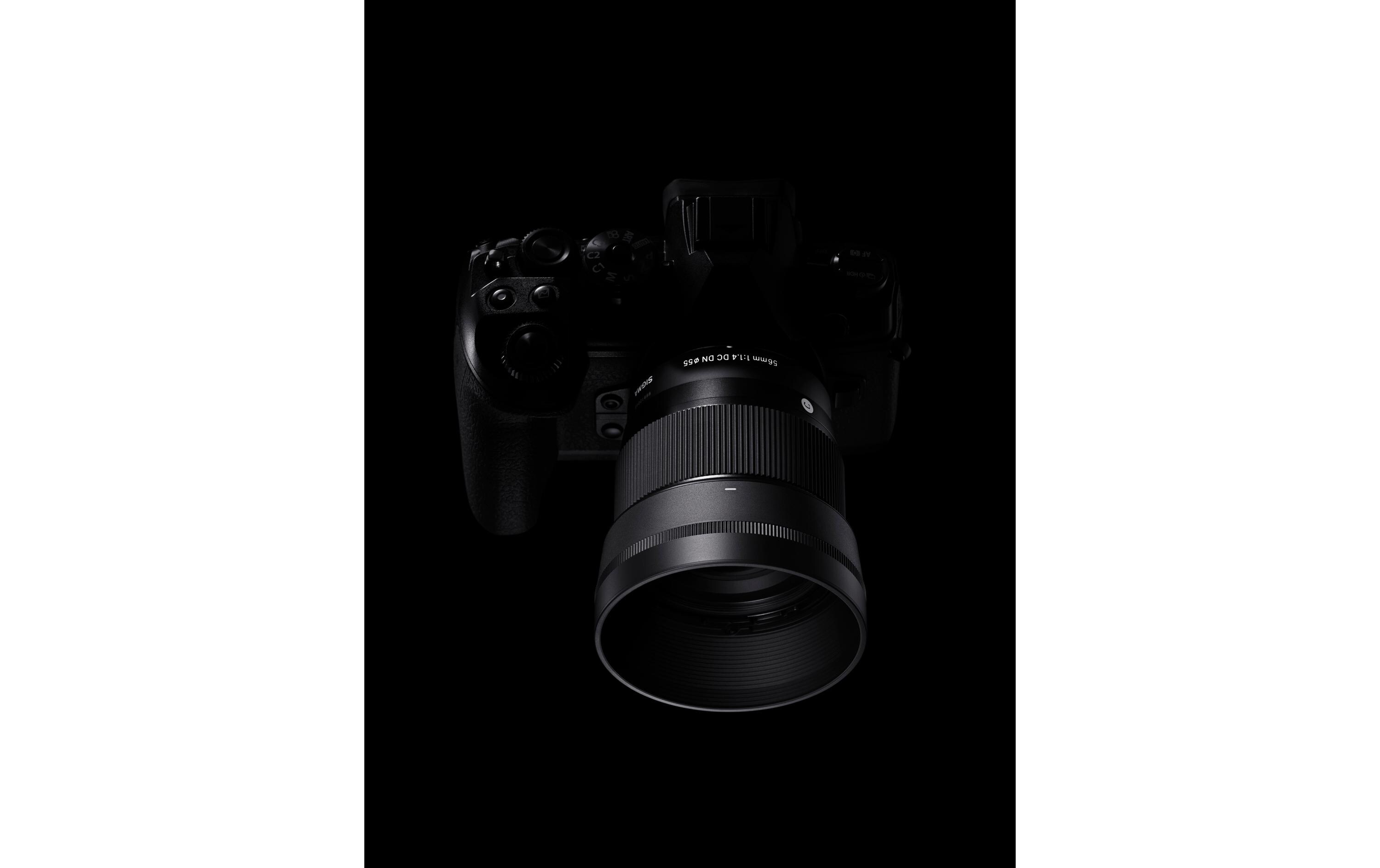 Festbrennweite 56mm F/1.4 DC DN – Fujifilm X-Mount<br>Lichtstarke Festbrennweite kompatibel mit APS-C-Kameras