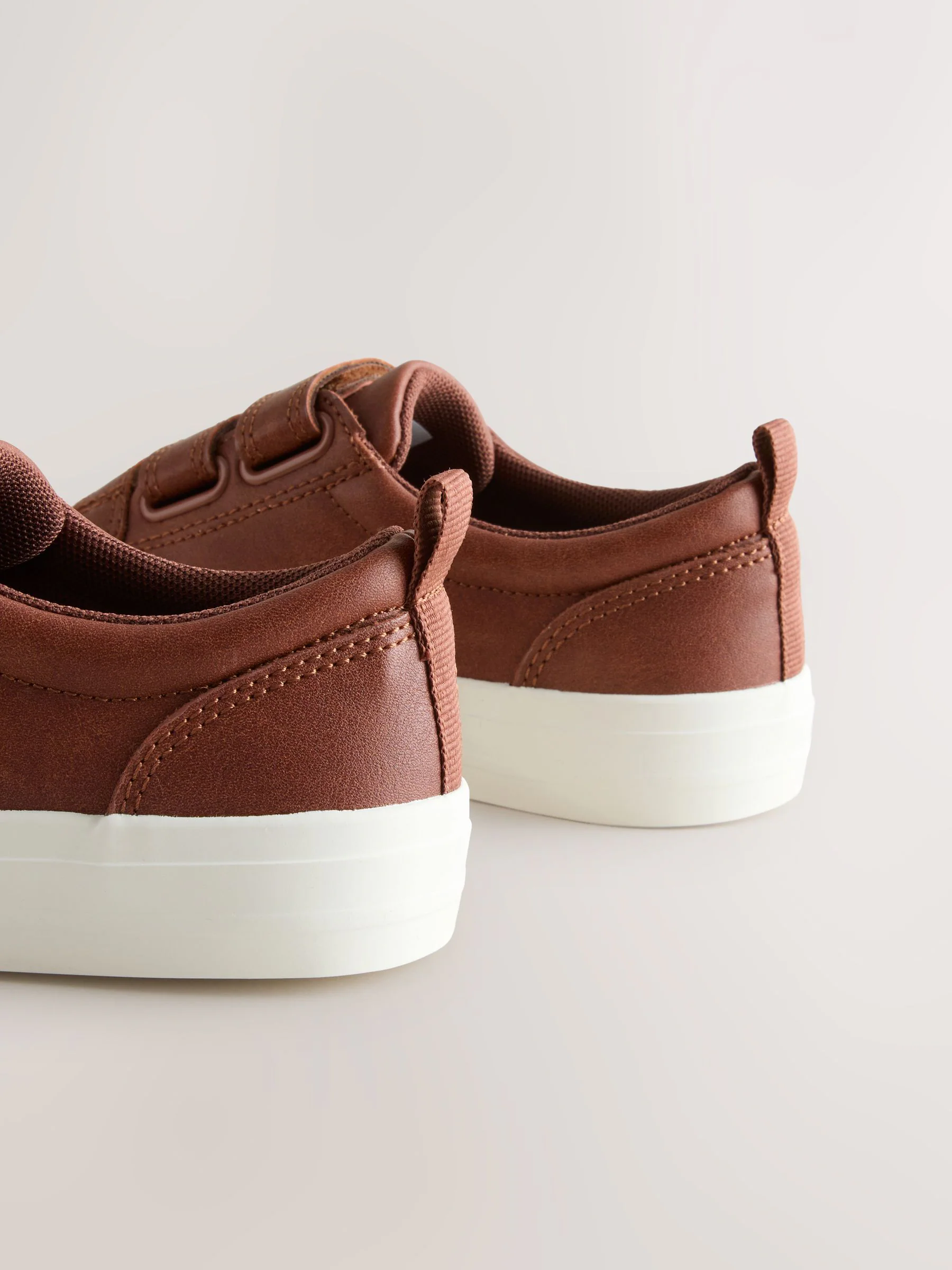 Lichtbruin - Touch Fastening Slimme Casual Trainers