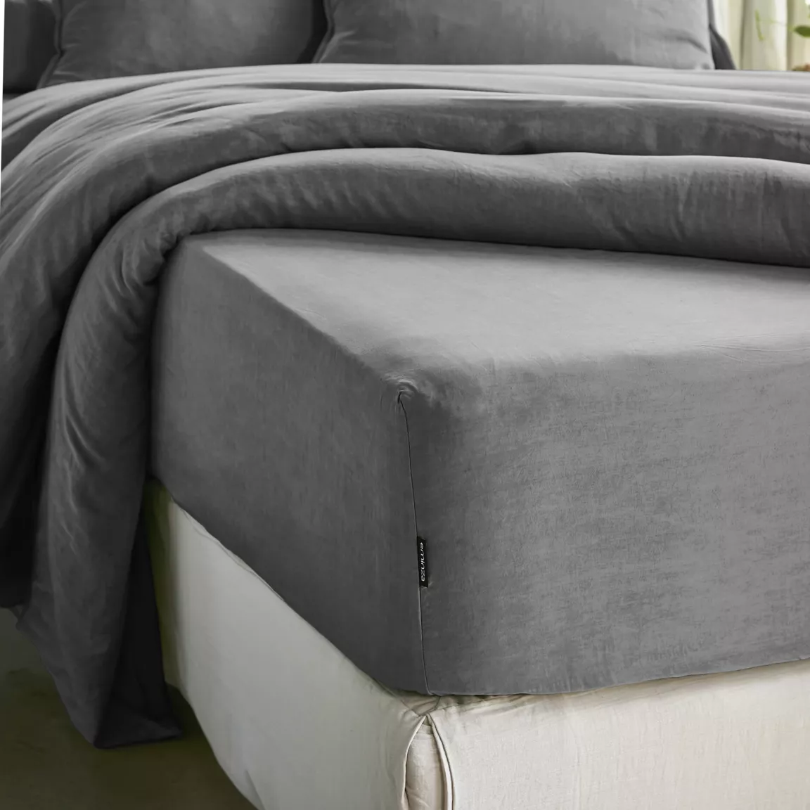 Drap housse lyocell Tencel™ lavé (90 x 200 cm) Olivia Gris granit